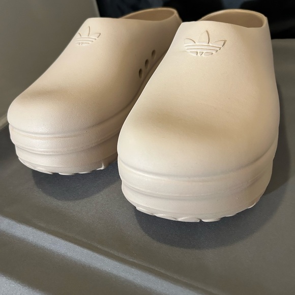 Adidas Women's Adifom Stan Smith Mules - Picture 3 of 9